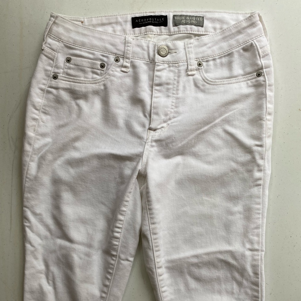Women’s aeropostale high waisted white jegging